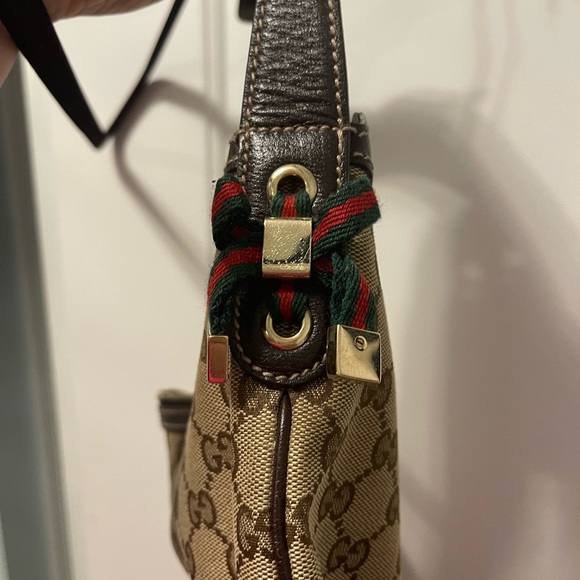 Gucci Hobo Bag. Medium Sized. - Picture 6 of 13